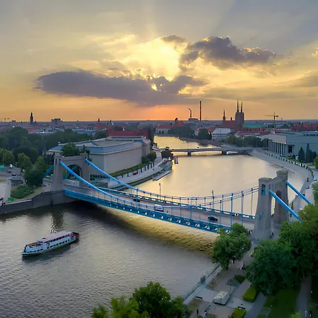 Апартаменти Oomph Luxurious Loft With Great View